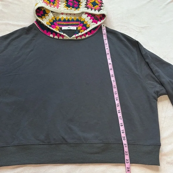 Natural Life Granny Crochet Hood Sweatshirt Charcoal Gray Oversize Size L/XL - Picture 6 of 11